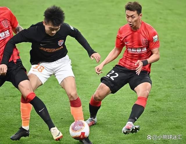 关键时刻武汉三镇调整名单以备欧篮联,刷新队史纪录环节打磨,媒体盛赞,年轻球员得到机会的简单介绍 关键时刻武汉三镇调整名单以备欧篮联,刷新队史纪录环节打磨,媒体盛赞,年轻球员得到机会的简单介绍